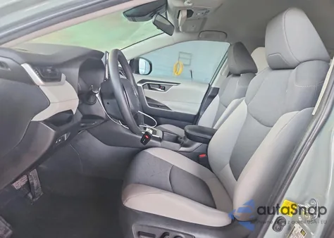 2022 Toyota Rav4 Xle из США, поврежденный, VIN 2T3W1RFV6NW194700